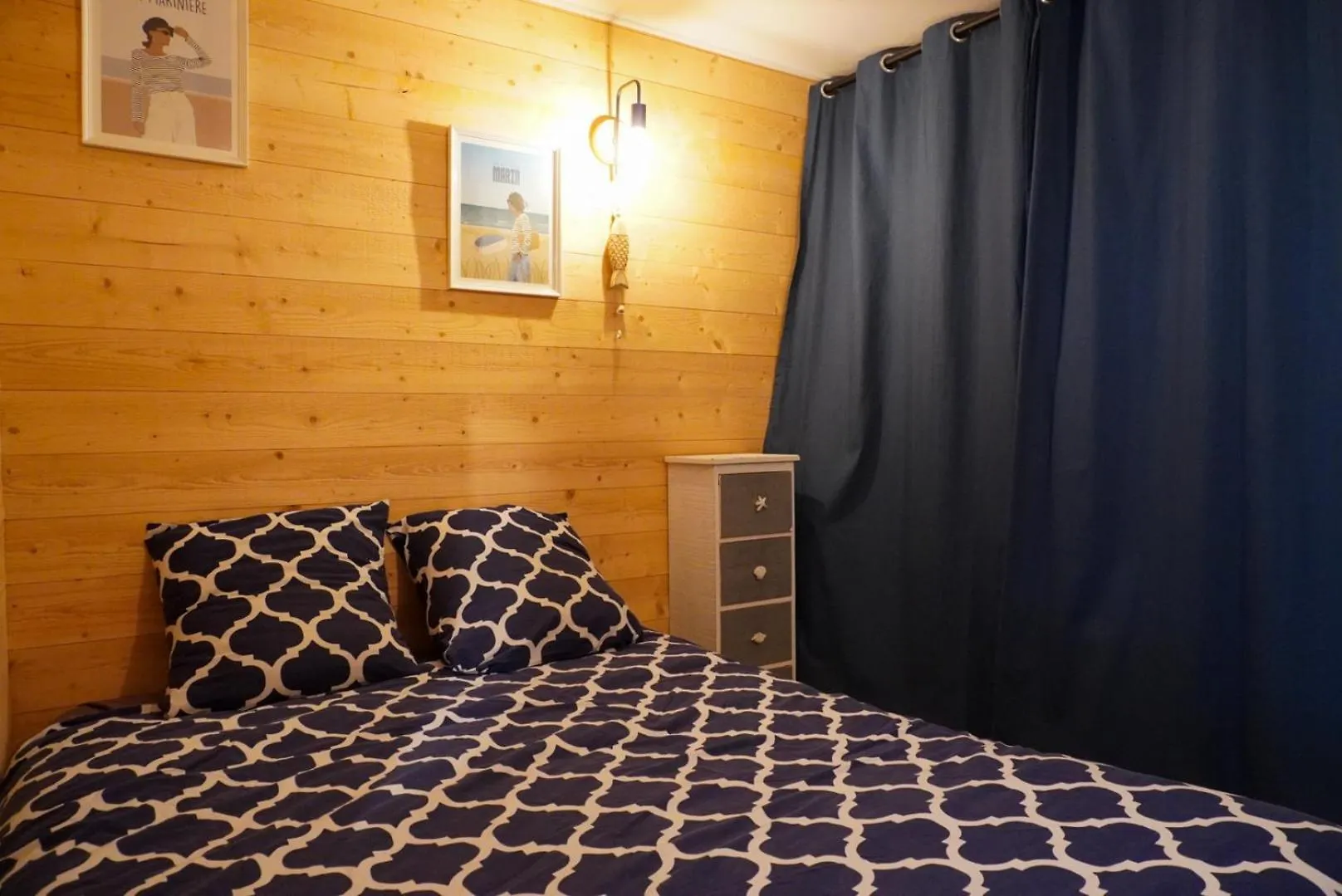 Beautiful Apartment With Sea And Garden View 펄로스가이렉